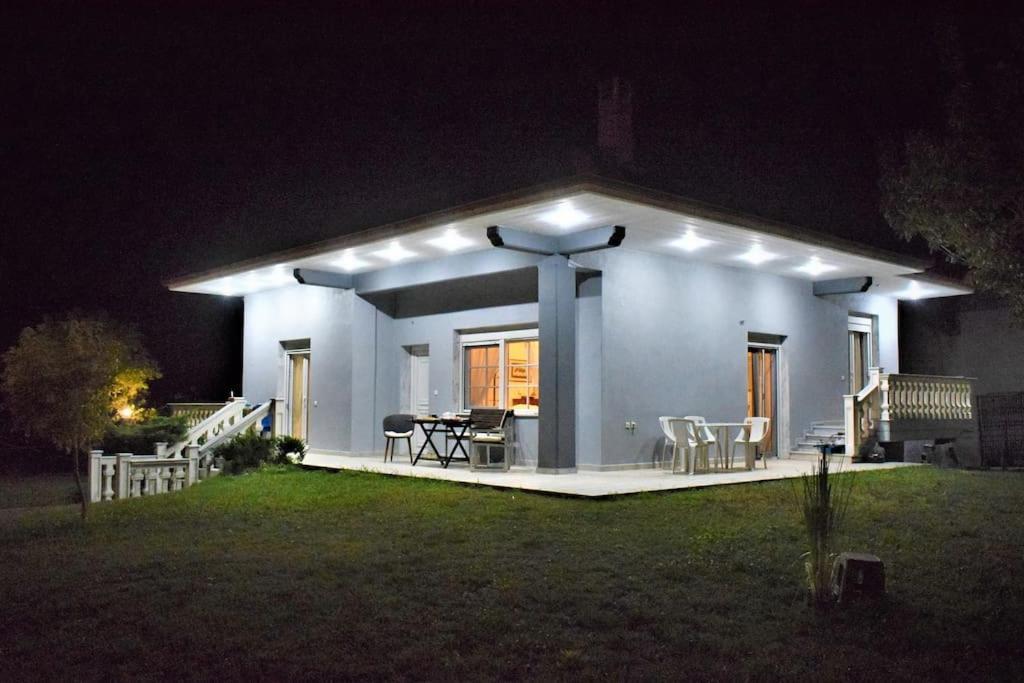 Apartmán Deppy'S House Κοντά Στα Λουτρά Πόζαρ Chrysi Exteriér fotografie