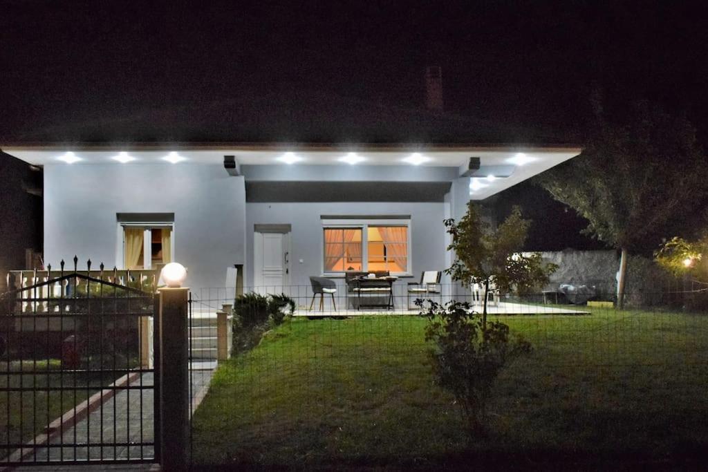 Apartmán Deppy'S House Κοντά Στα Λουτρά Πόζαρ Chrysi Exteriér fotografie